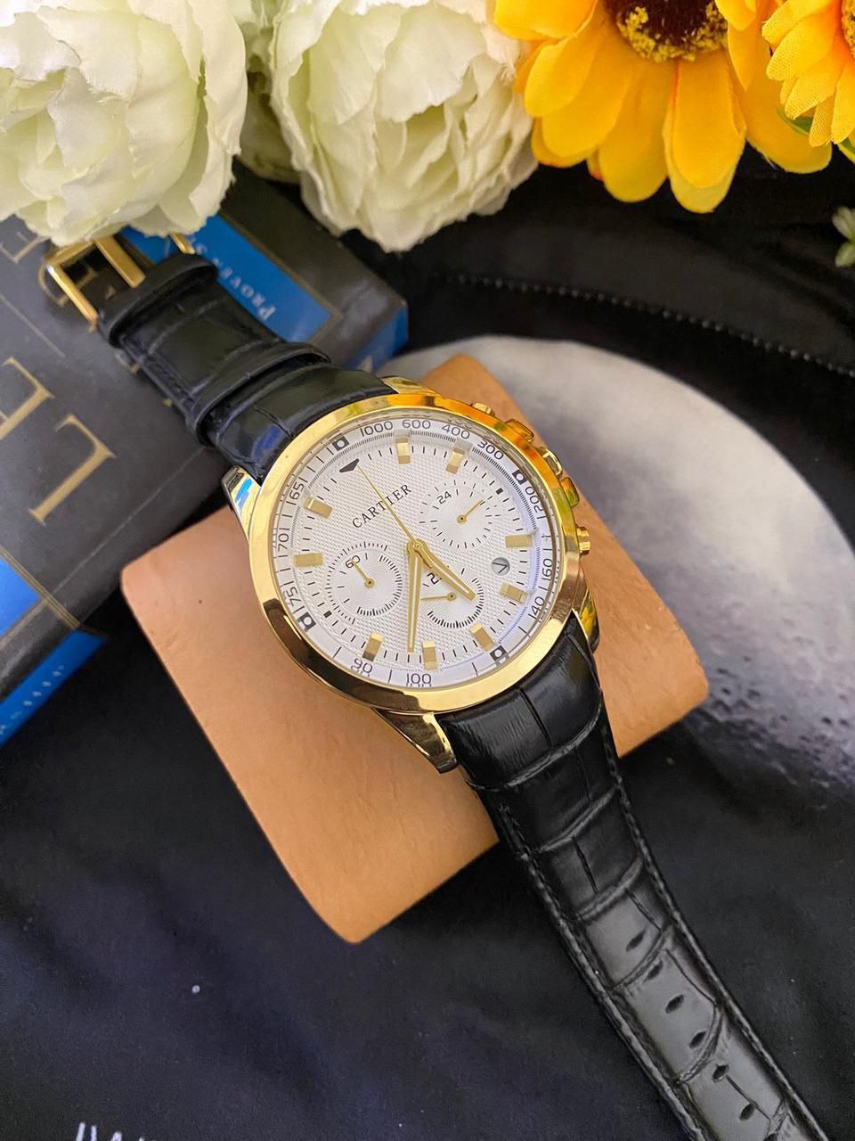 OLEVS GENTS WATCH DAY AND DATE DISPLAY STAINLESS STEEL WATER RESISTANT LUMINOUS GOLD BLACK GOLD OLEVS BRANDED BOX