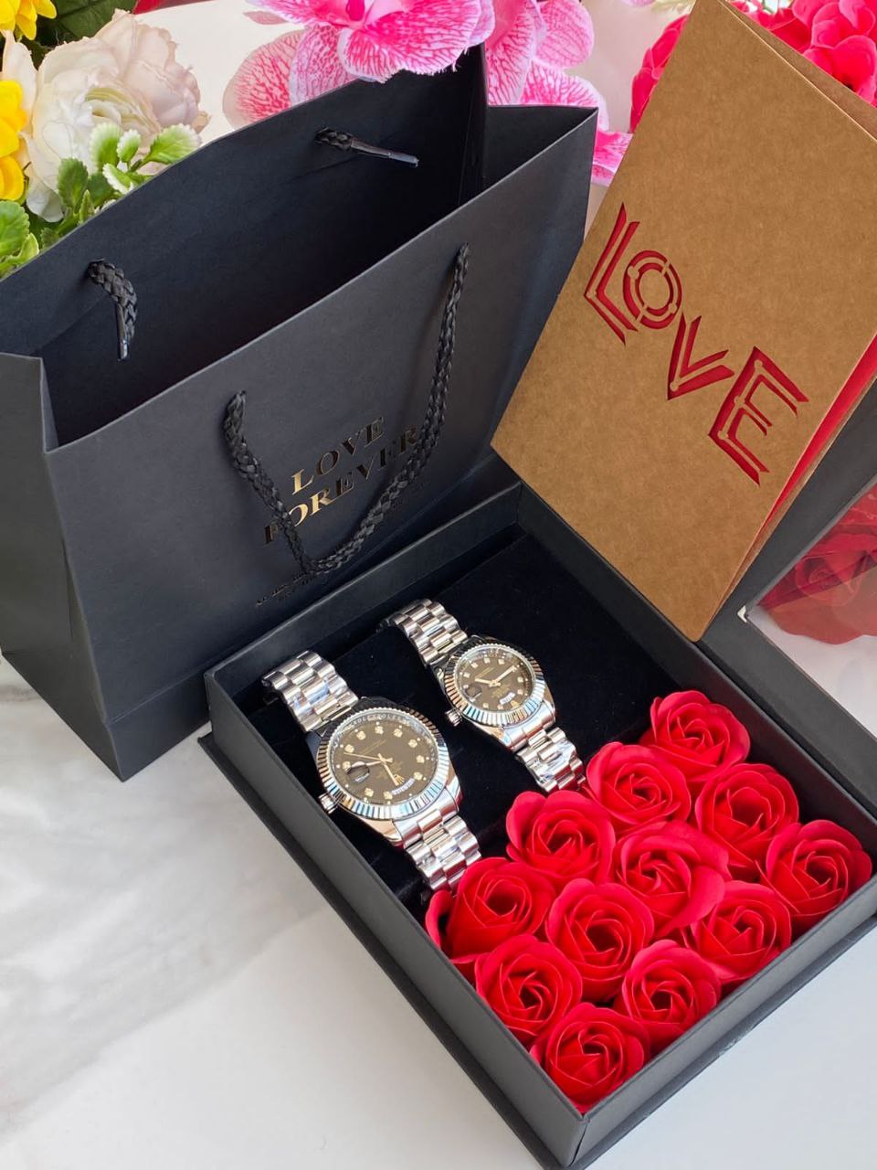 LOVE FOREVER GIFT PACKAGE X COUPLE WATCHES PRESERVED ROSES LOVE FOREVER BOX& BAG CARD COUPLE WATCHES ENQUIRIES