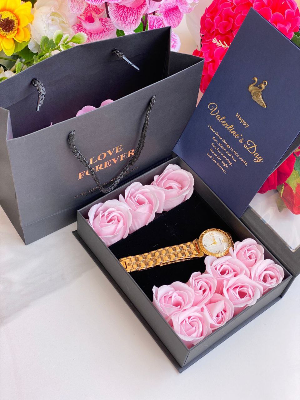 LOVE FOREVER GIFT SET WATCH BOX & ROSES BAG CARD