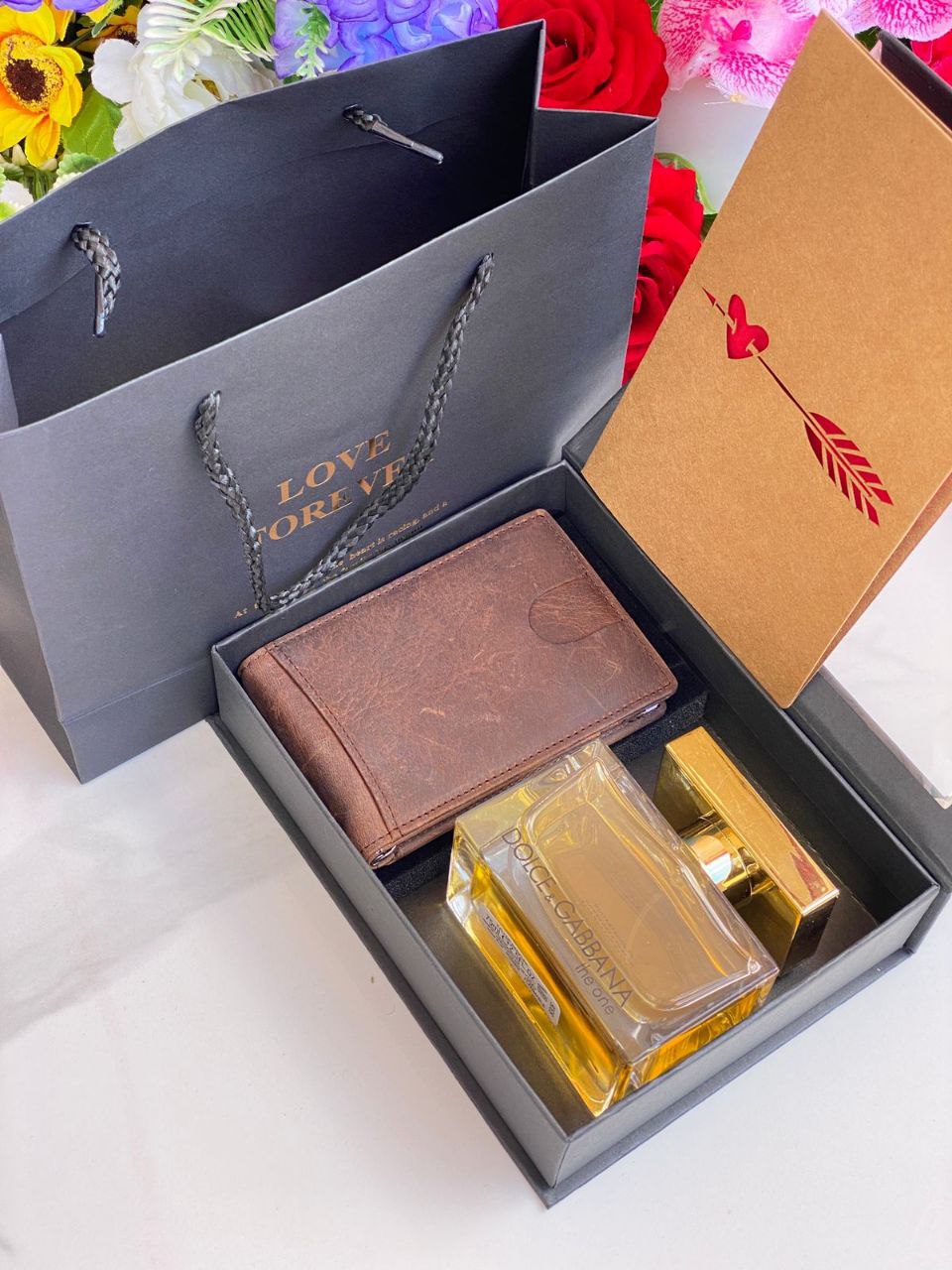 LOVE FOREVER GIFT PACKAGE PERFUME TESTER LOVE FOREVER BOX&BAG CARD LEATHER WALLET NOTE-THIS PACKAGE CAN BE COMBINED WITH ANY PERFUME TESTER ANY WALLET COLOUR/BRAND ENQUIRIES