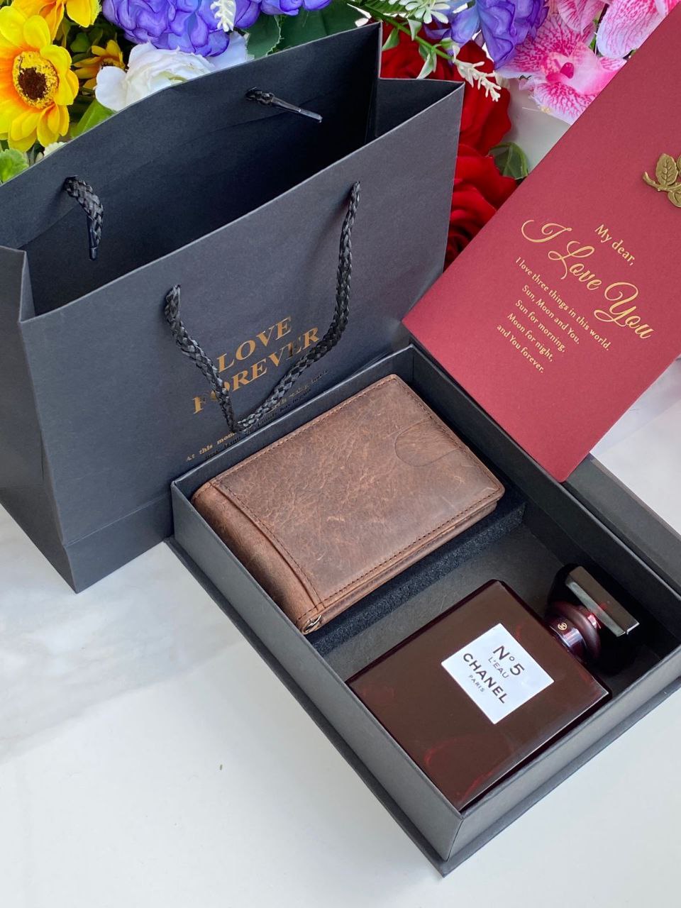LOVE FOREVER GIFT PACKAGE PERFUME TESTER LOVE FOREVER BOX&BAG CARD LEATHER WALLET NOTE-THIS PACKAGE CAN BE COMBINED WITH ANY PERFUME TESTER ANY WALLET COLOUR/BRAND ENQUIRIES