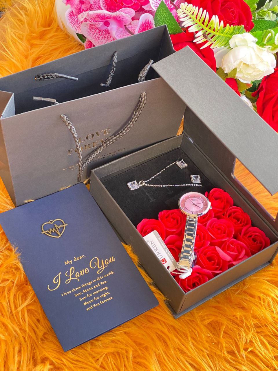 LADIES GIFT PACKAGE PRESERVED ROSES NECKLACE X EARRRINGS WATCH (ANY CURREN,CASIO,ROLEX BRANDS) LOVE CARD BAG X BOX