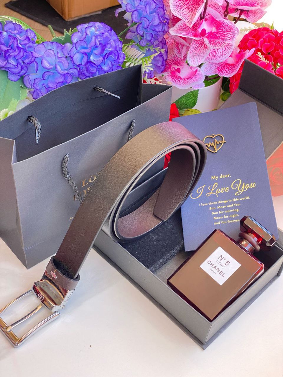 ⌚MEN GIFT PACKAGES⌚ LEATHER BELT PERFUME TESTER BAG,BOX&CARD KINDLY NOTE THIS PACKAGE CAN BE COMBINED WITH ANY ANY PERFUME ANY LEATHER BELT COLOR