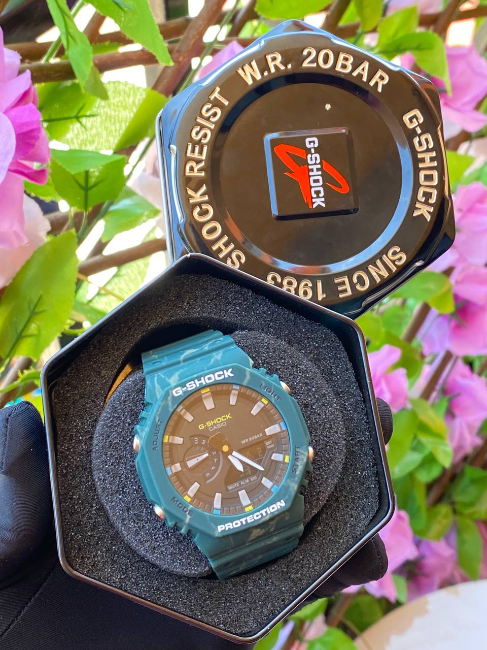 G SHOCK CASIO X CASIO TIN WATER RESIST SHOCK RESIST FUNCTIONAL CHRONOGRAPHS RUBBER STARP LIGHT BUTTON BATTERY POWERED