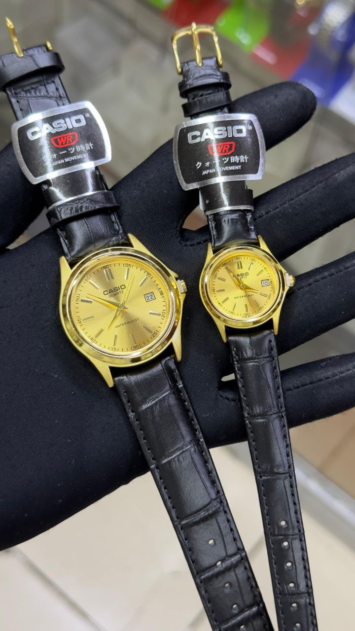 CASIO DATE DISPLAY LEATHER X METTALLIC WATER RESISTANT DATE DISPLAY A PIECE/3000 A PAIR CASIO BOXES @