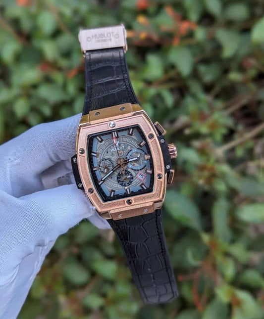 HUBLOT BIG BANG CHRONOGRAPH DATE DISPLAY WATER RESISTANT BATTERY POWERED HUBLOT BRANDED BOX