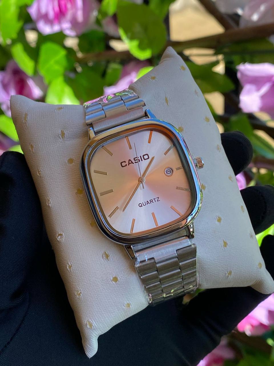 CASIO SQUARE UNISEX DATE DISPLAY WATER RESISTANT BATTERY POWERED CASIO BRANDED BOX