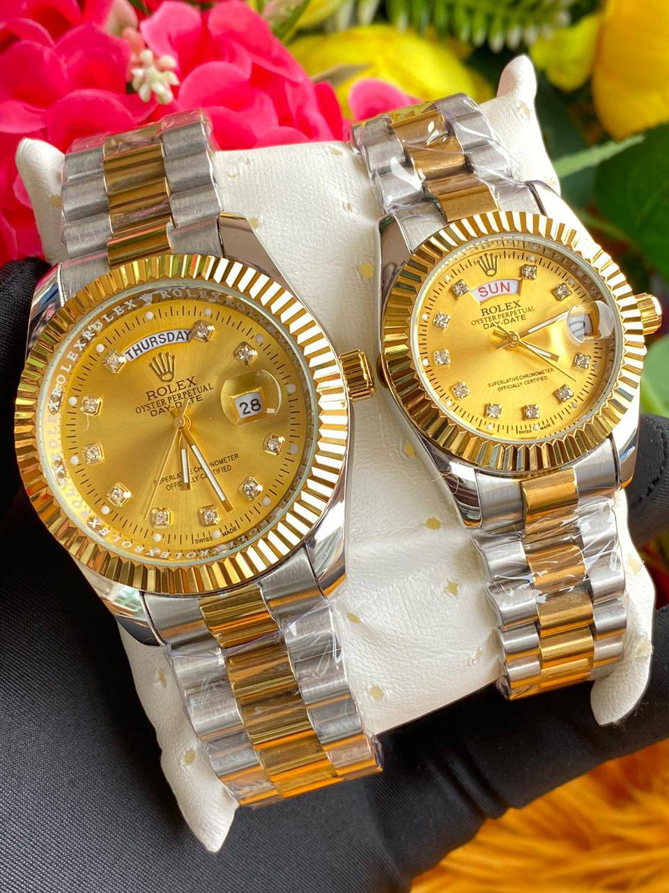 ROLEX COUPLE WATCHES SINGLE WATCH DAY AND DATE DISPLAY WATER RESISTANT BATTERY POWERED ROLEX BRANDED BOX