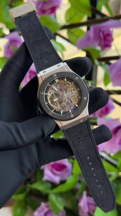 CURREN LADIES #9068 (LEATHER ) WATER RESISTANT BATTERY POWERED ENQUIRIES