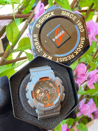 G SHOCK CASIO X G SHOCK TIN WATERPROOF SHOCK RESIST FUNCTIONAL CHRONOGRAPHS RUBBER STARP LIGHT BUTTON BATTERY POWERED