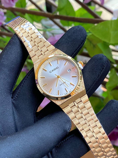 UNISEX CASIO DATE DISPLAY STAINLESS STEEL BATTERY POWERED WATER RESISTANT ENQUIRIES