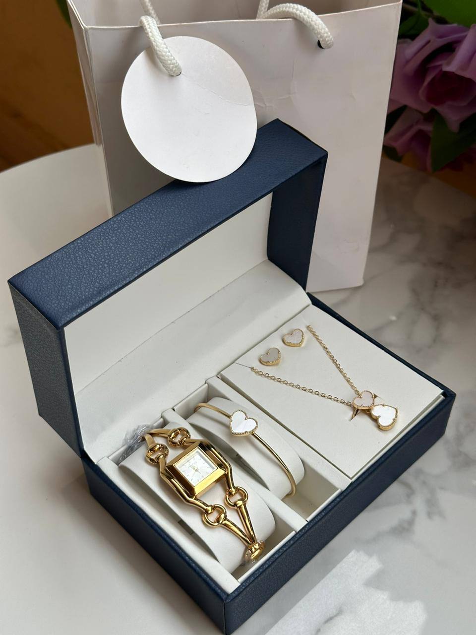 5 1 GIFT SETS WATCH NECKLACE EARRINGS BRACELET RING GIFT BAG