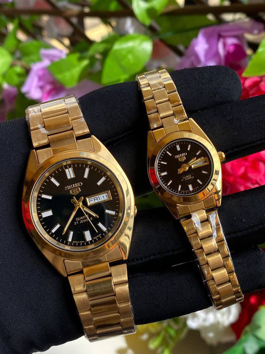 SEIKO 5 SINGLE PAIR DAY AND DATE DISPLAY BATTERY POWERED NON FADE STAINLESS STEEL FINISH NIGHT GLOW ENQUIRIES