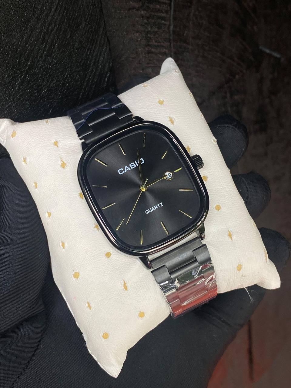 CASIO SQUARE UNISEX DATE DISPLAY WATER RESISTANT BATTERY POWERED CASIO BRANDED BOX