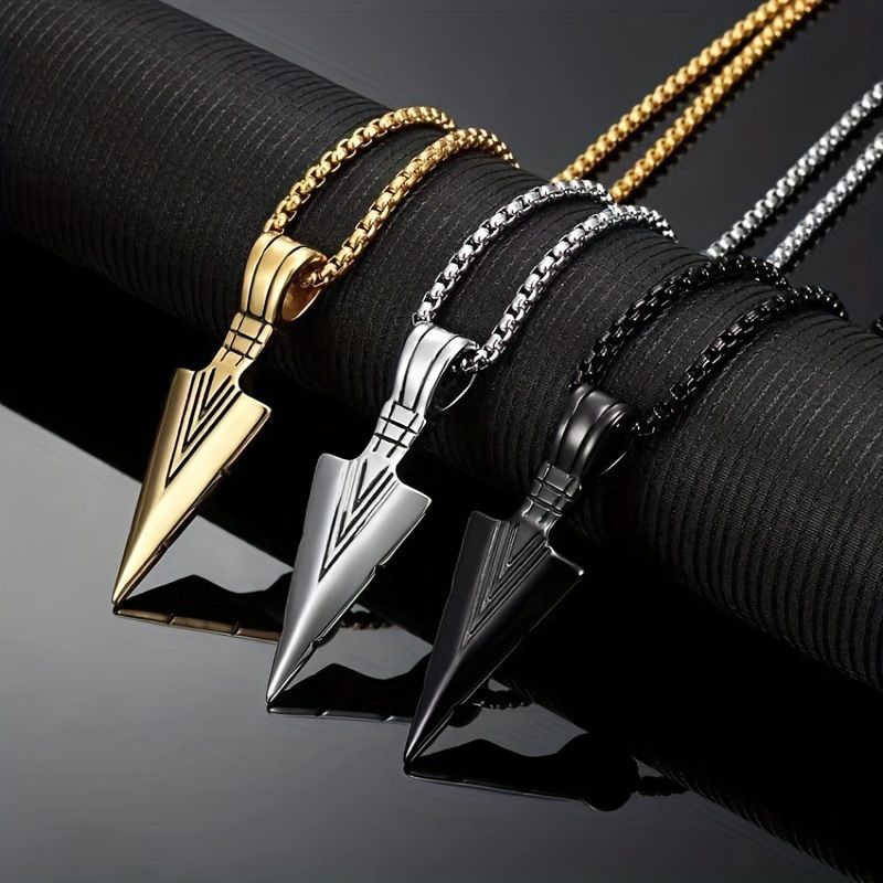 Hot Sale Men'S Hip Hop Necklace Triangle Spearhead Pendant Vintage Arrow Pendant Stainless Steel Sweater Necklace