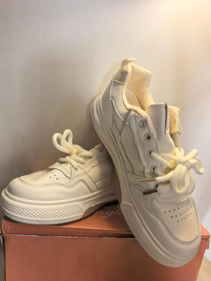 Star glow Girls ladies sneakers white breathable comfortable girl shoes easy to clean light hicking casual sneakers sizes 37-41