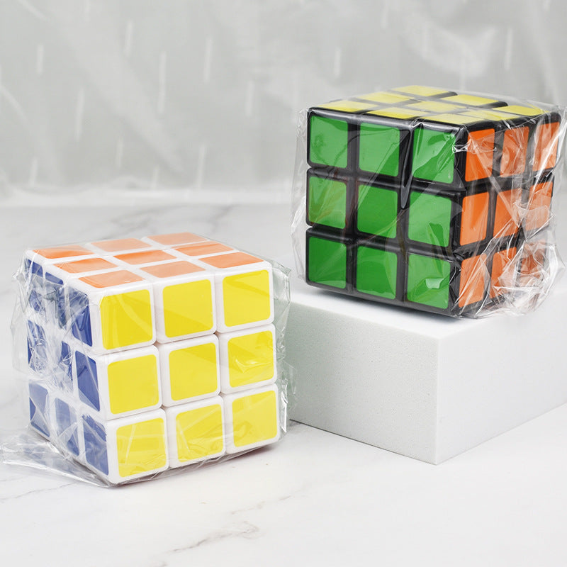 PADEL High Quality Professional Rubik's Cube 3x3x3 Quick Turn Rubik's Cube Pocket Puzzle Durable Design Rubik's Cube for Kids to Improve Cognitive Skills Perfect Toy Gift
