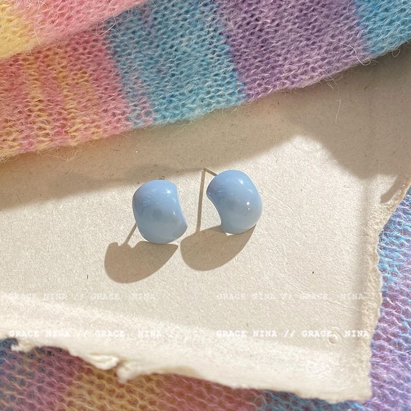 Colorful candy bean earrings for women, simple and versatile temperament, dopamine earrings, light luxury, niche internet celebrity earrings