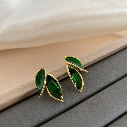 New Korean Arrival Metal Trendy Fresh Lovely Sweet Grey Leaf Stud Earrings for Women 2024 Fashion Jewelry Gifts