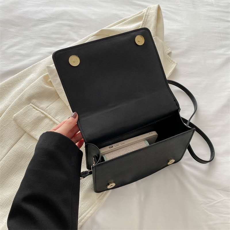 Mateamoda Trendy Underarm Shoulder Baguette Bag