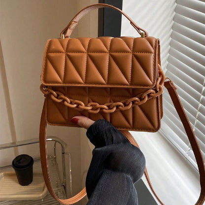 New Arrival Casetek fashion big discount Simple and retro small square handbag with chain, single shoulder crossbody bag with diamond pattern