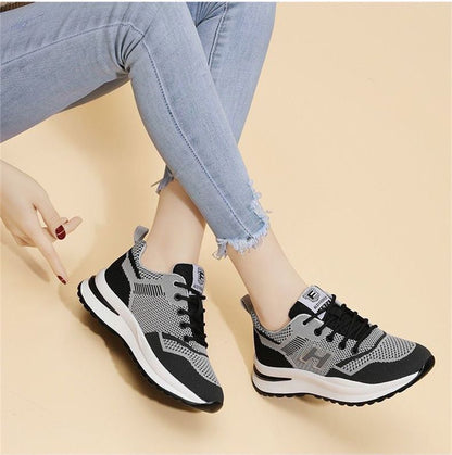 Ladies' sneakers lightweight comfortable fashionable shoes