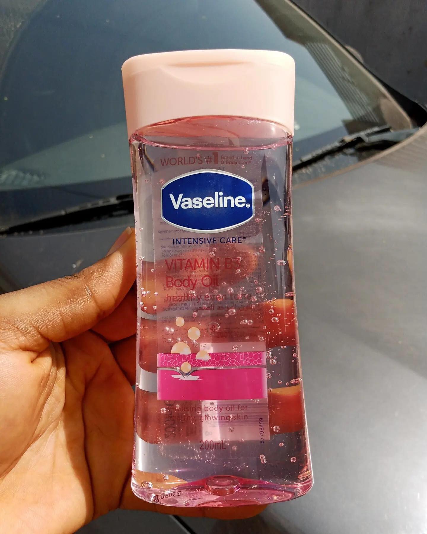 Vaseline Vitamin B3 Radiant Body Oil With Pure Cocoa Butter-200ml Replenishing Oils for Healthy Glowing Skin 100 Percent Pure Cocoa Butter Ultimate Skin Care
