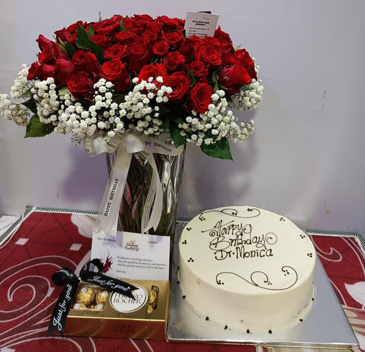 Red Roses Bouquet and caroots Cake