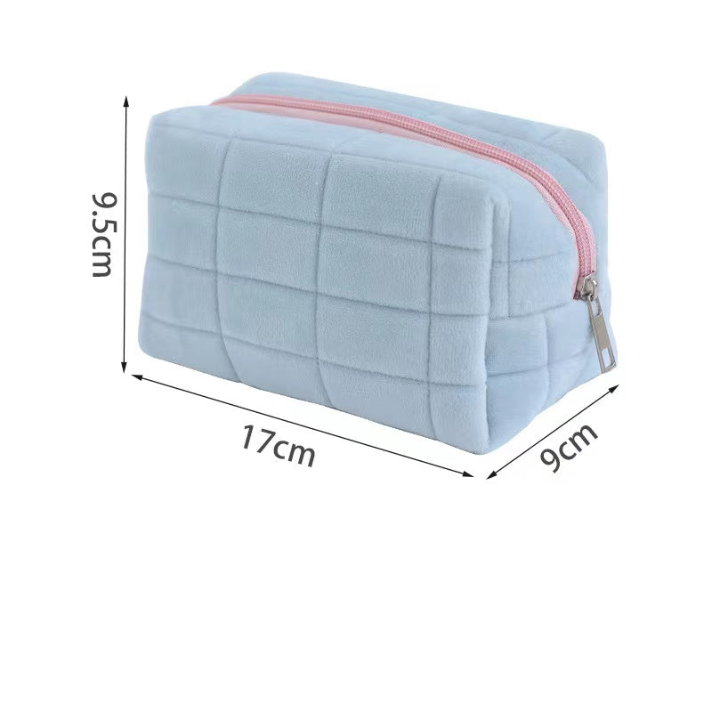 Ladies 1 Large Zipper Travel Toiletry Bag For Premium Makeup Bag