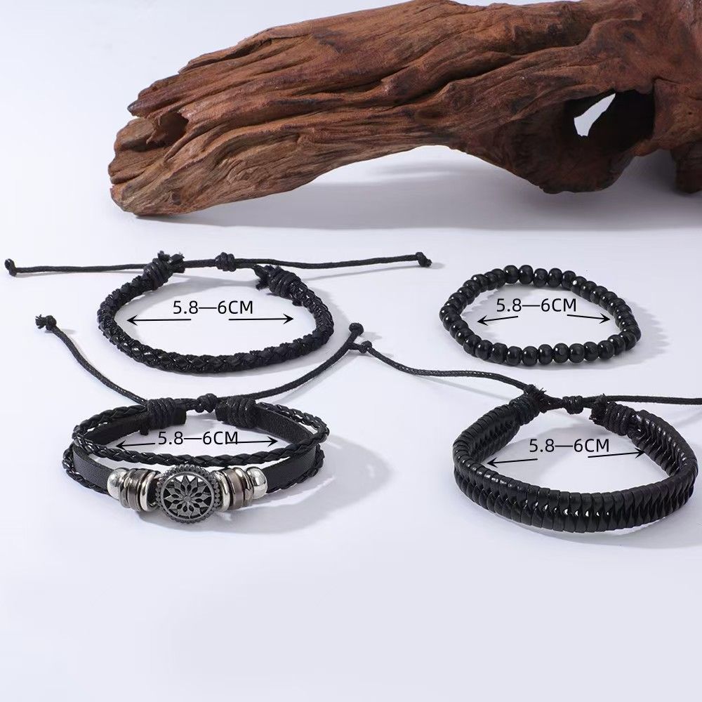 5PCS Men's Watch Set Men's Watch And 4PCS Bracelet Calendar Sports Business Quartz Steel Strip Watch Men's Sports Watch Men's Wrist Watch Three Eyelid Strap Watch Bracelet Set For Daily Wear