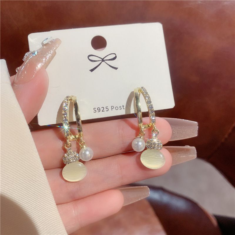 925 silver needle sweet and fresh cat eye stone gourd earrings for women, fashionable and versatile, high-end ear buckle