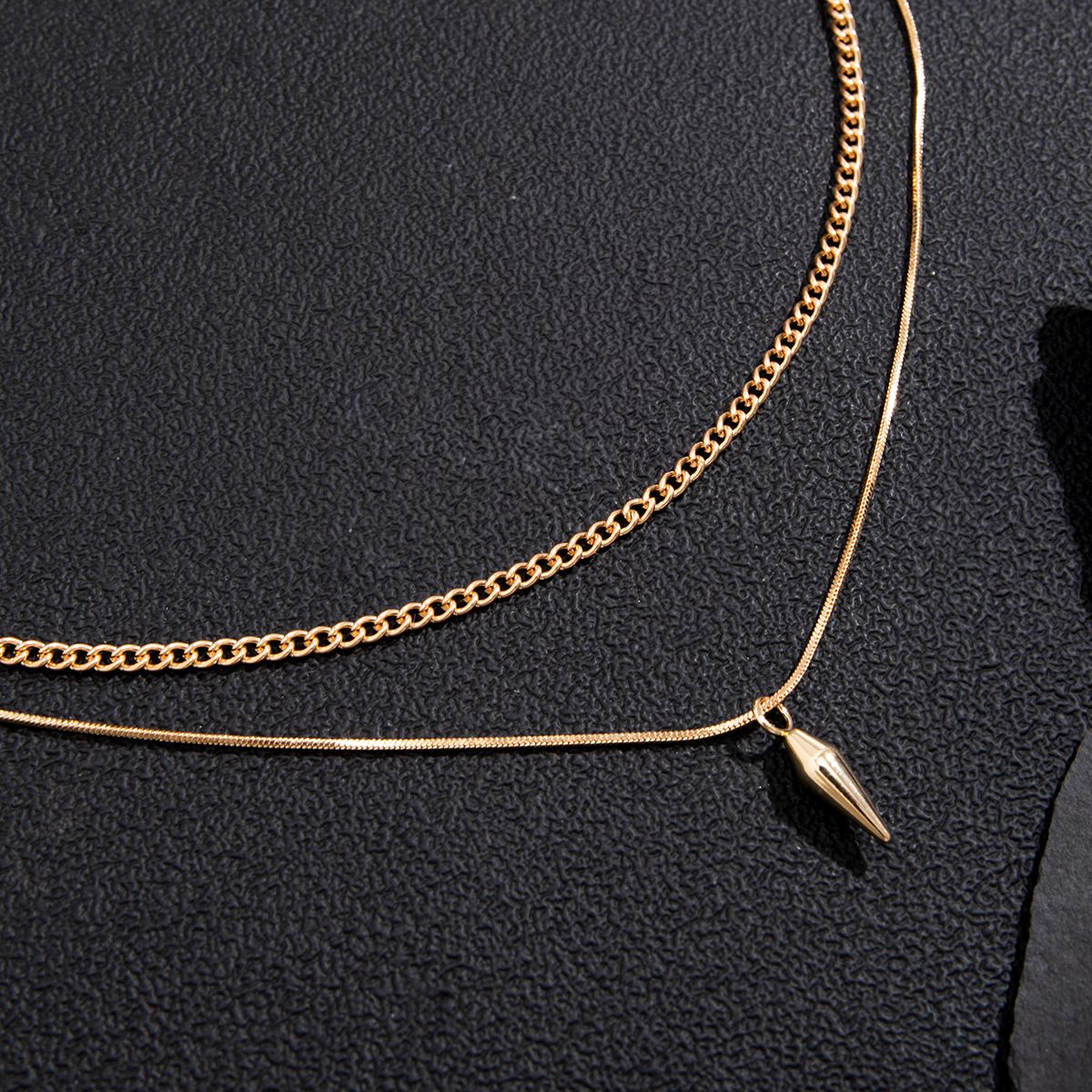 KunJoe 2pcs/set Stainless Steel Metal Rivet Pendant Thin Snake Chain Necklace for Men Punk Silver Color Cuban Link Chain Choker