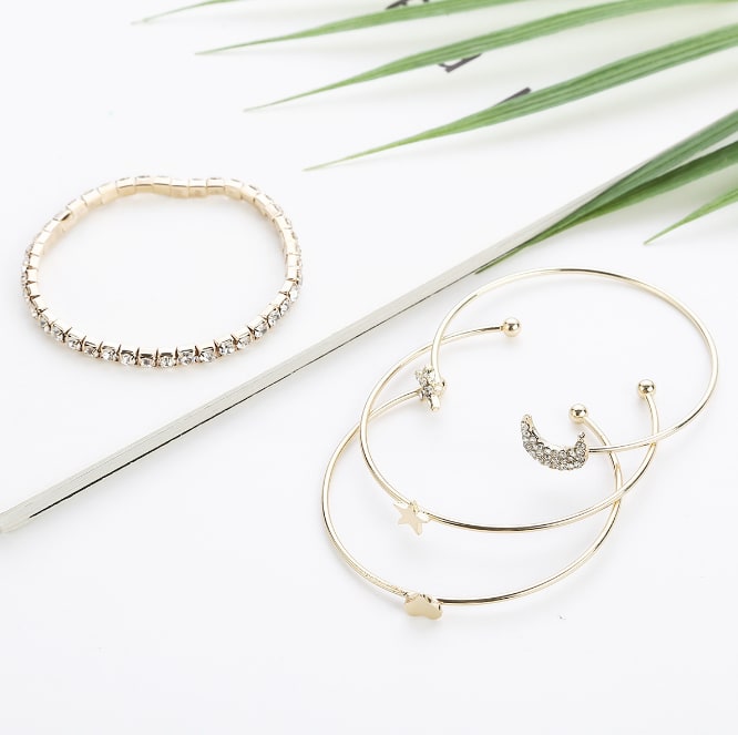 Ladies Diamond Pentagram Star Moon Heart Bracelet Open Bracelet Jewellery Fashion and Simple 4 Pieces / set MMSHOP Amazon hot style Gold as picture