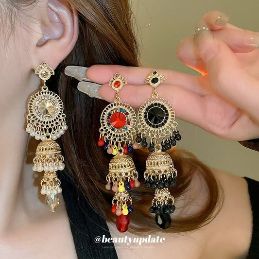 Vintage high-end silver needle women's diamond inlaid flower earrings with exaggerated European and American temperament earrings, light luxury niche accessories