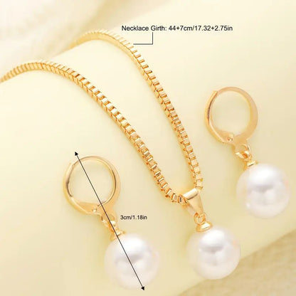 3-Piece Set of New Pendant Jewelry Necklace with Elegant Design Light Luxury Imitation Pearl Earrings Necklace Set