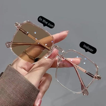 New Trendy Glasses Outdoor Color Changing Glasses Women Eyewear Frame Glasses Luxury Square Men Fashion Eyewear
