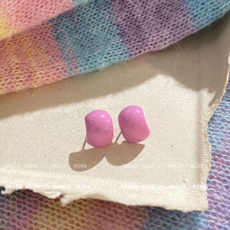 Colorful candy bean earrings for women, simple and versatile temperament, dopamine earrings, light luxury, niche internet celebrity earrings