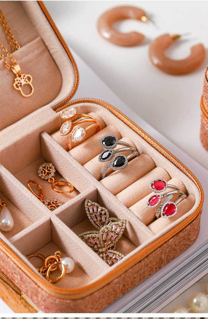 Retro portable travel cross-border jewelry storage box, pearl treasure box, compact ring packaging jewelry box, needle and thread box
