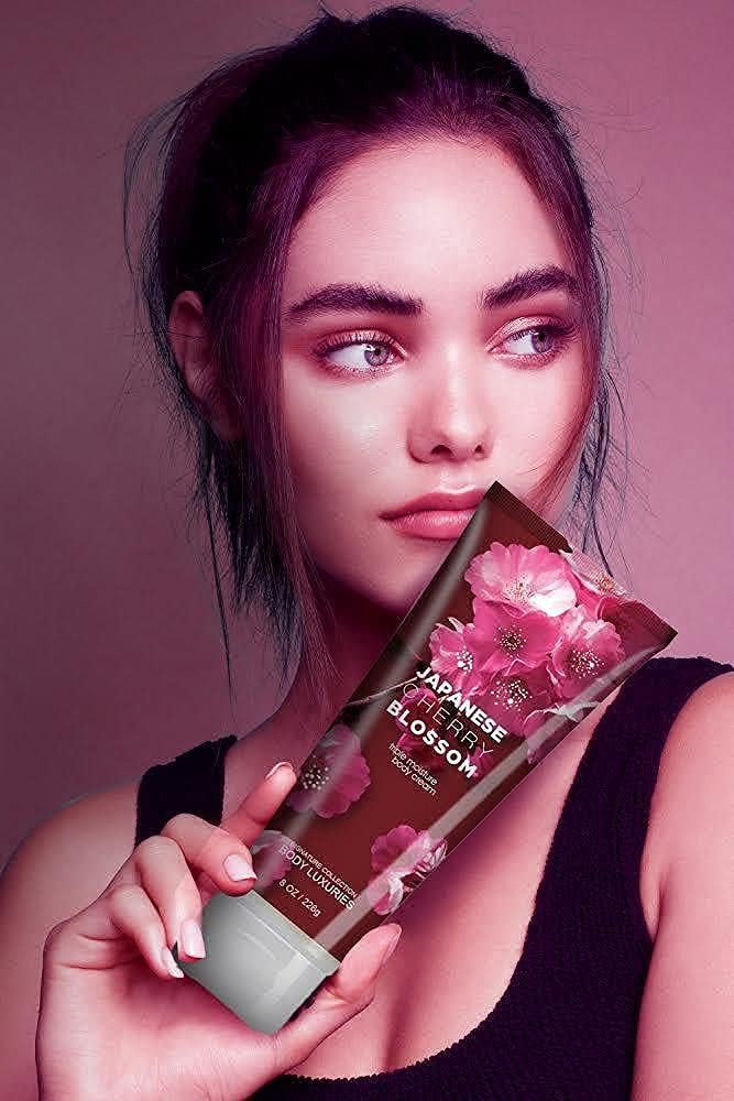 5 Pack Dear Body Japanese Cherry Blossom and Body Splash, Shower Gel, Splash, Cream and Hand Lotion Sweet Fresh Scent Signature Collection Body Luxuries Body Washes 5 in 1 Set