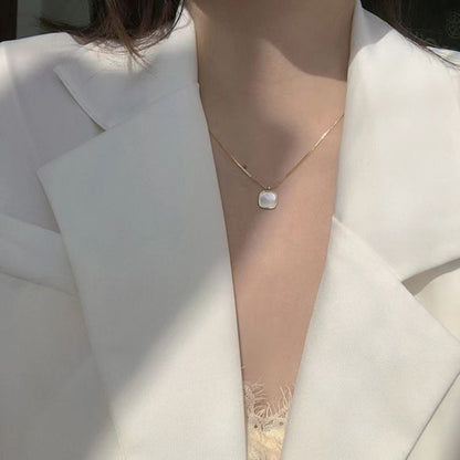 Upgraded Version New Square White Block Women's Necklace Simple Temperament White Fashion Pendant Pretty Simple Girl's Collarbone Chain