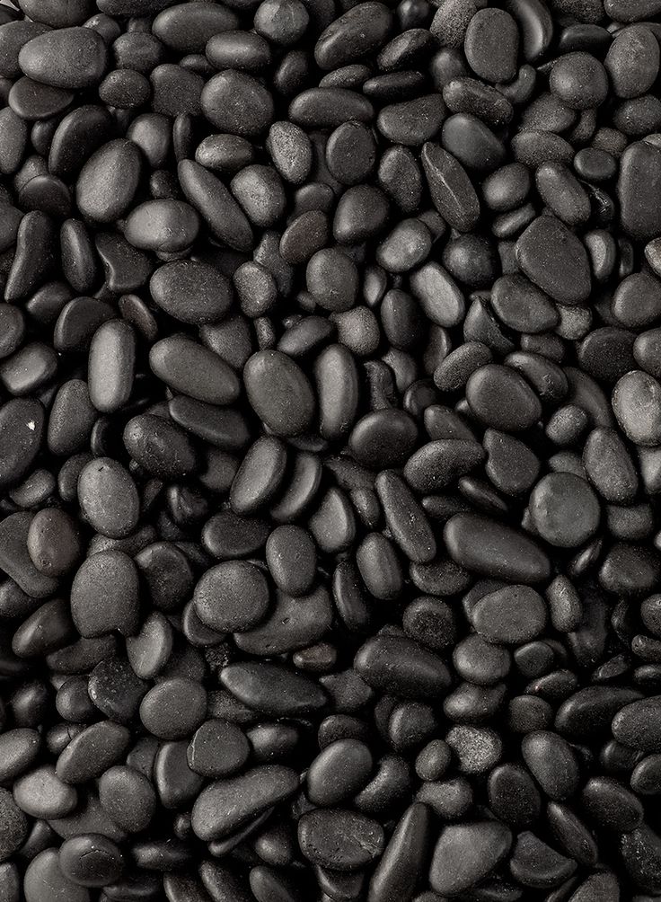 High Quality BLACK 1 KG PEBBLE STONES FOR INDOOR POTS AND OUTDOOR POTS, AND GARDEN DECOR