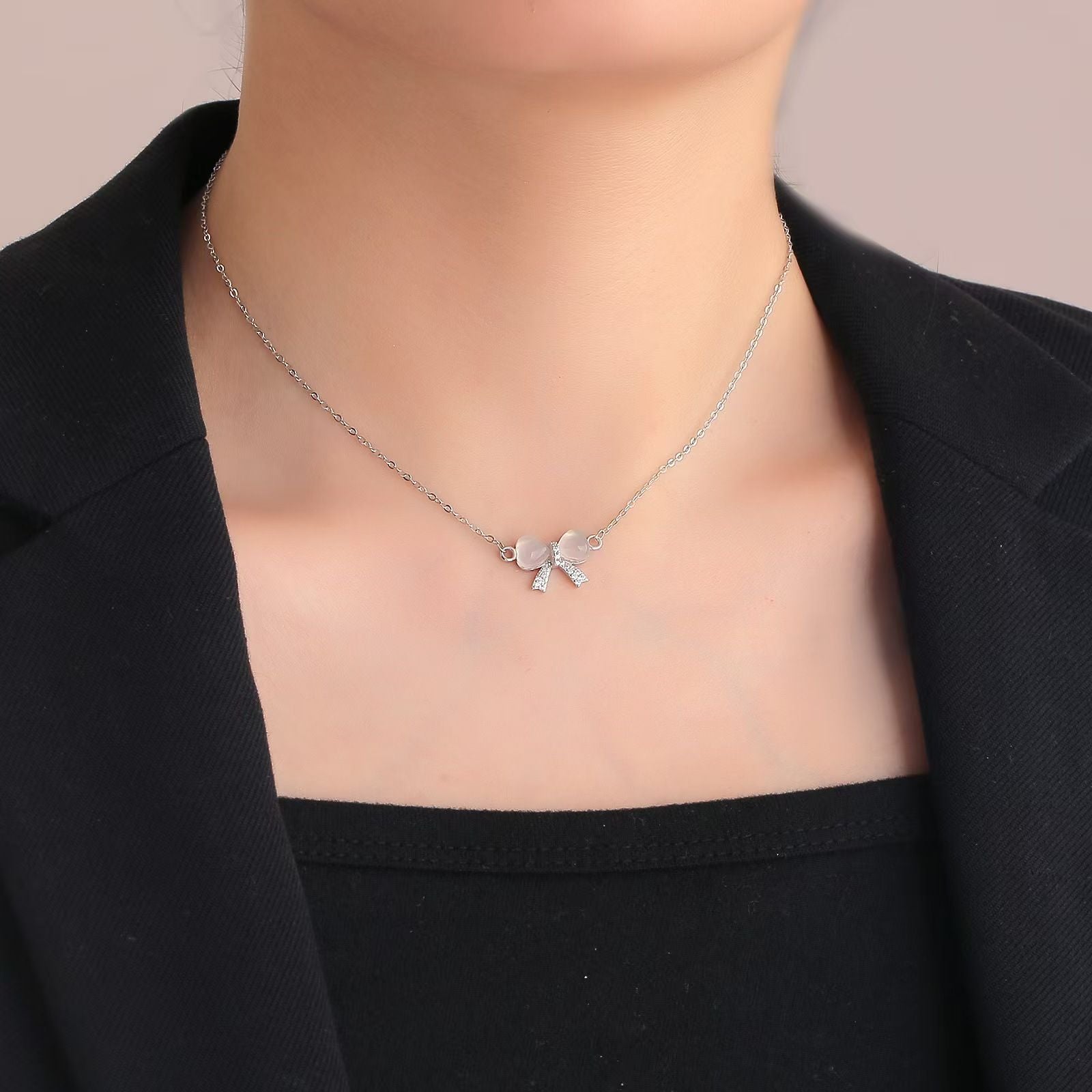 Bow Tie Necklace For Women, Luxury Necklace, Non-Fading Clavicle Chain, Titanium Steel Necklace