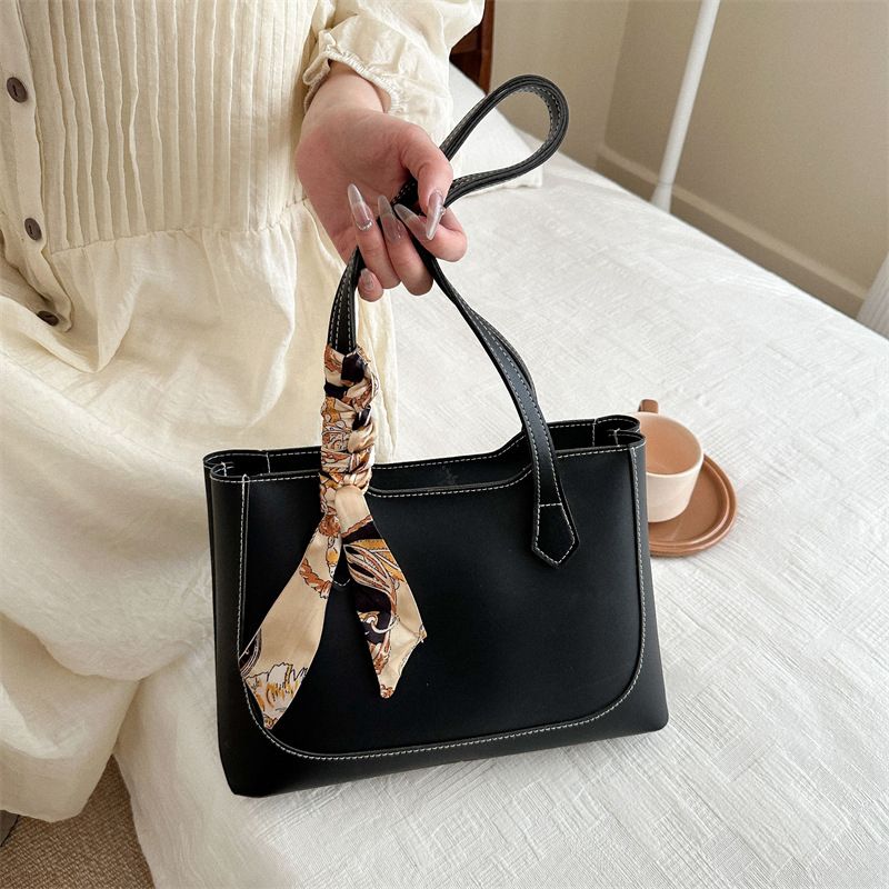 Ladies Classic Handbag Women Black Bag Ribbon Decoration Bags PU Synthetic Leather Bag