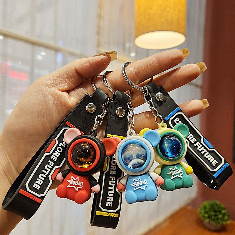 Traveling Space Bear Key Buckle Car Block Table Of Pendant Four Section Chain Dolls Little Gift Bags Bag Chain