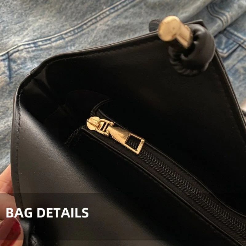 Mateamoda Tote-ally Chic Bag