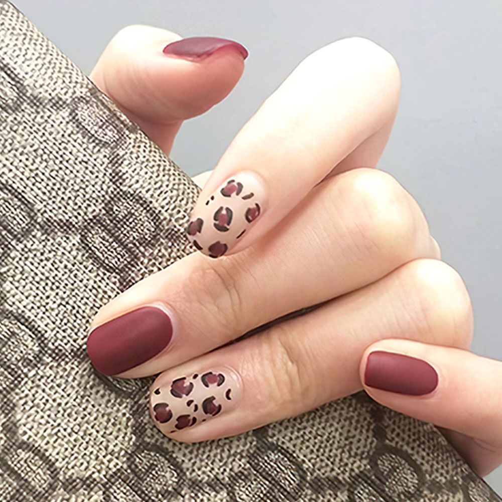 Fake nail Dark red Rose leopard frosted nail Patch Nail Patch Nail Patch Wearable nail removable nail patch product can be reused