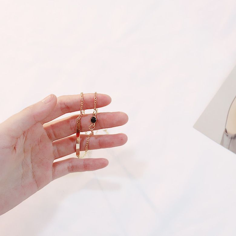 UPHUI Bracelet Design Wrapped Double Layered Wearing Personality Elegant Simple Fashion Bracelet Double Layered Design Geometric Bracelet Temperament Female Daily Wearing Students