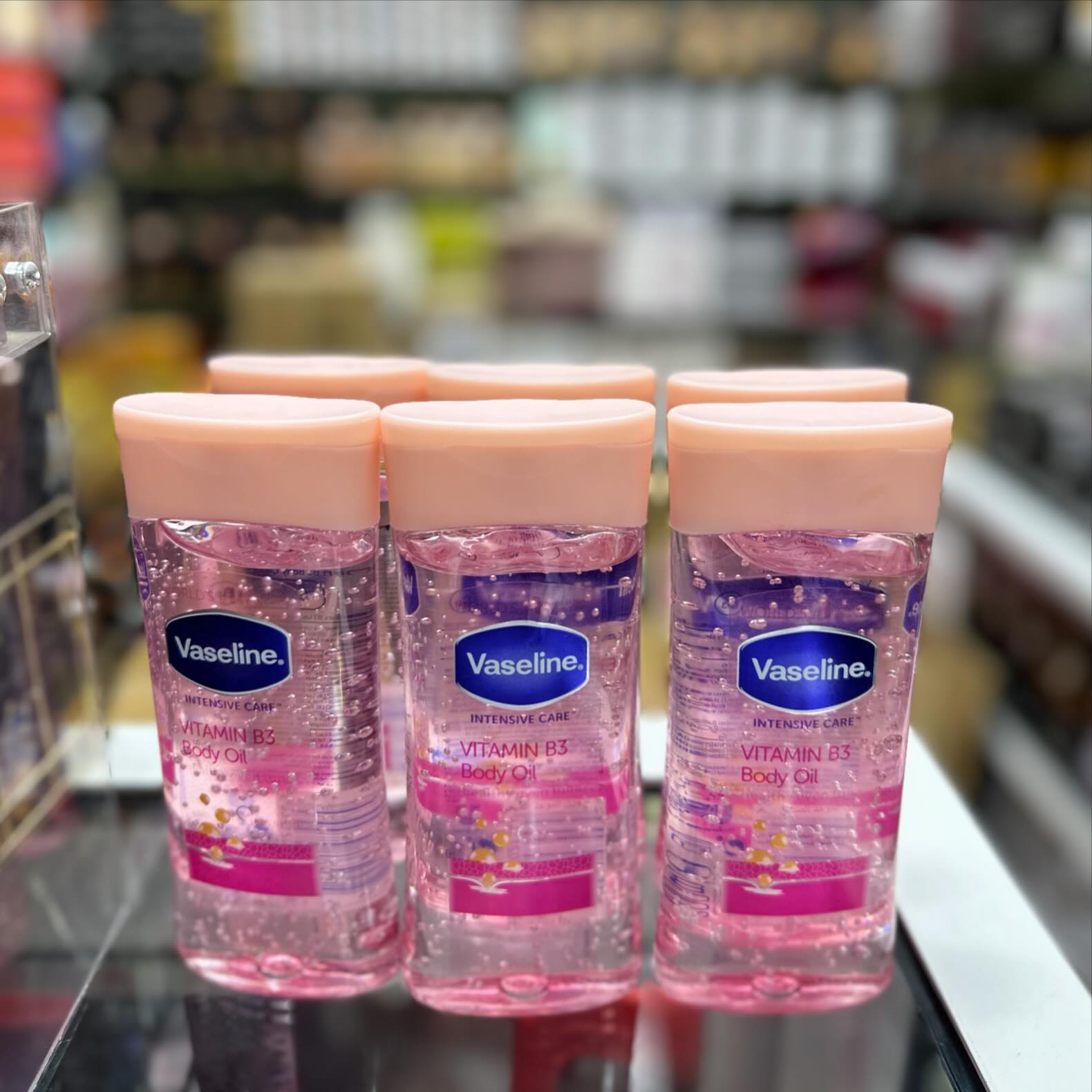 3 Pack Vaseline VITAMIN B3 Intensive Care Body Oil Glowing Skin 3 As Picture Count Body Gel Oil Body Oil Made with 100% Pure Cocoa Butter + Replenishing Oils 6.8oz