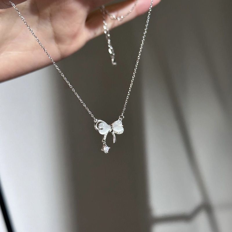 Pure Lust Style Summer Sweet Bow Necklace Women's Light Luxury Niche Design Clavicle Chain New Style