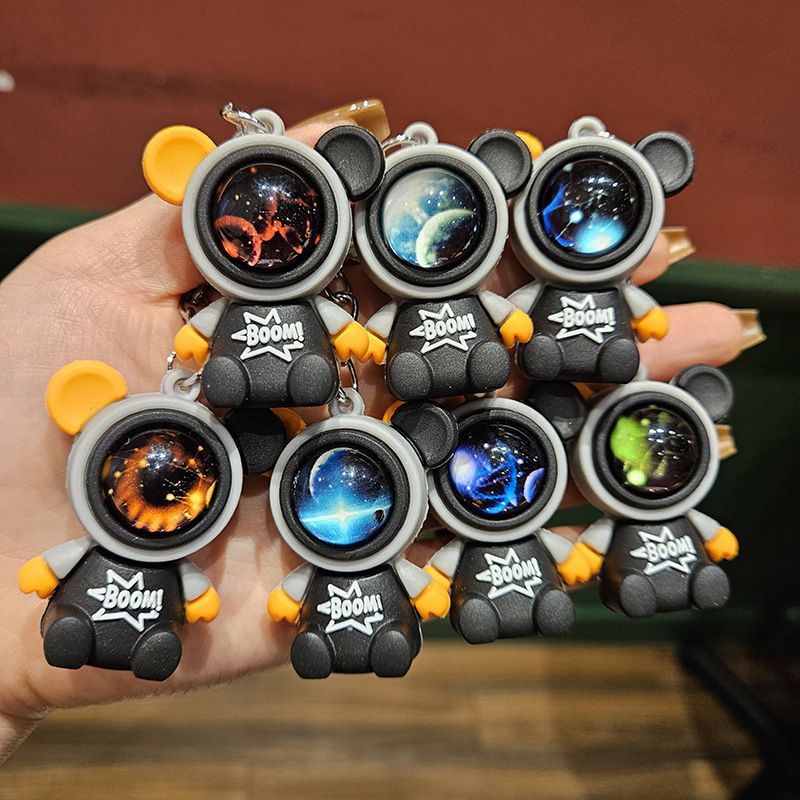 Traveling Space Bear Key Buckle Car Block Table Of Pendant Four Section Chain Dolls Little Gift Bags Bag Chain
